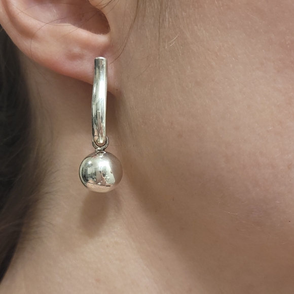 Thai Silver Earrings - Picture 3 of 4